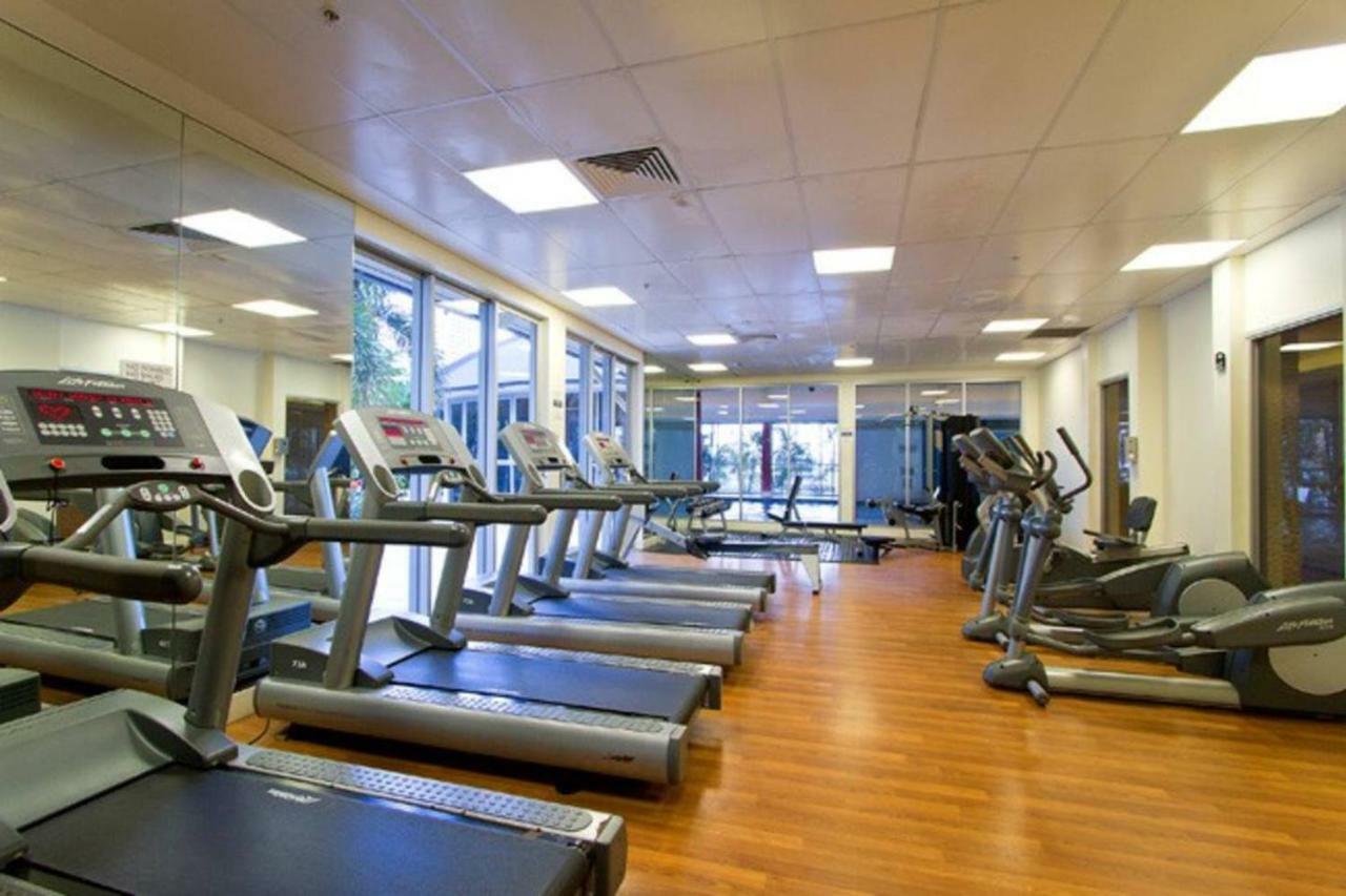 Beach - Ocean & Riverview Chevron Renaissance Central Surfers Paradise Gold Coast